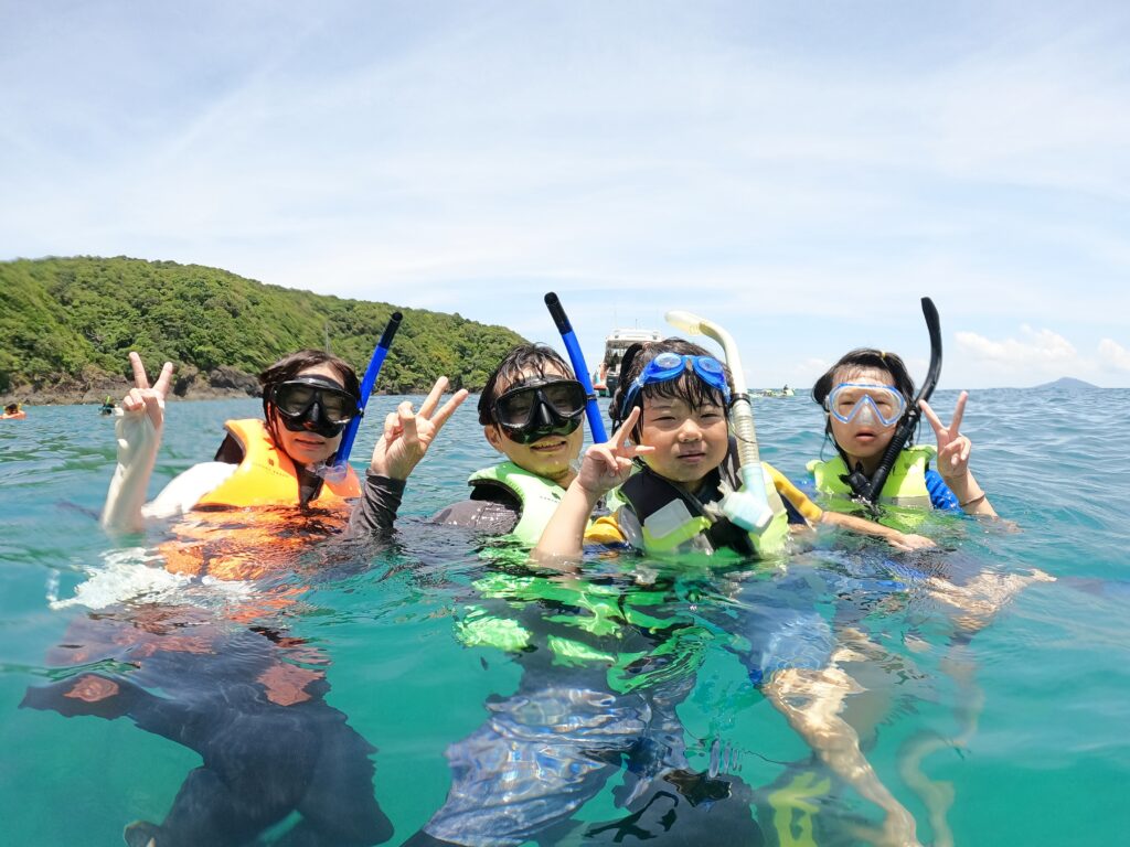 コーラル島バナナビーチシュノーケリングツアー