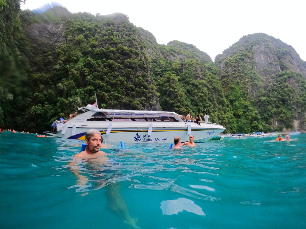 ピピ島シュノーケリングツアー