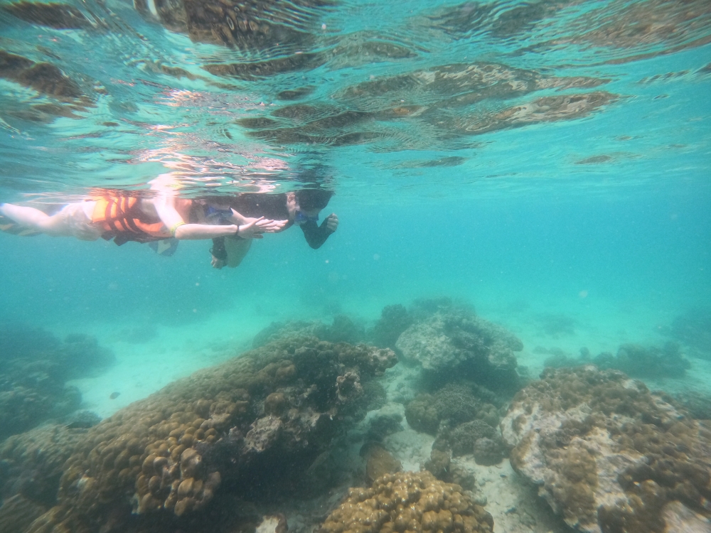 プーケットの近場離島バナナビーチでシュノーケリング