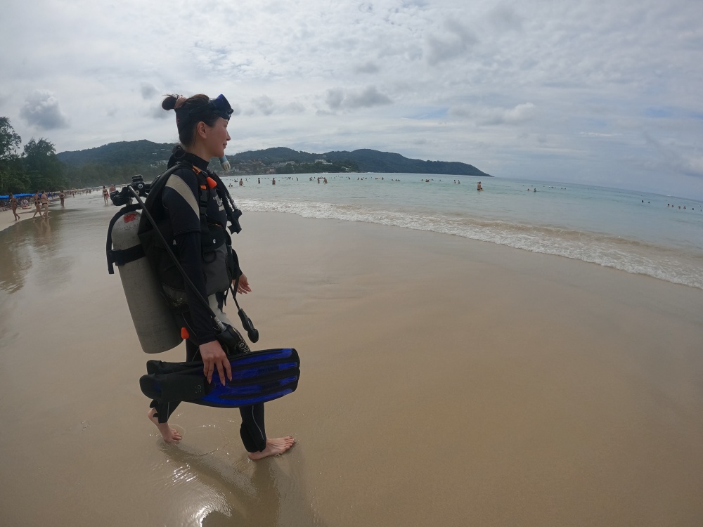 女性初心者ライセンス講習　プーケットカタビーチ