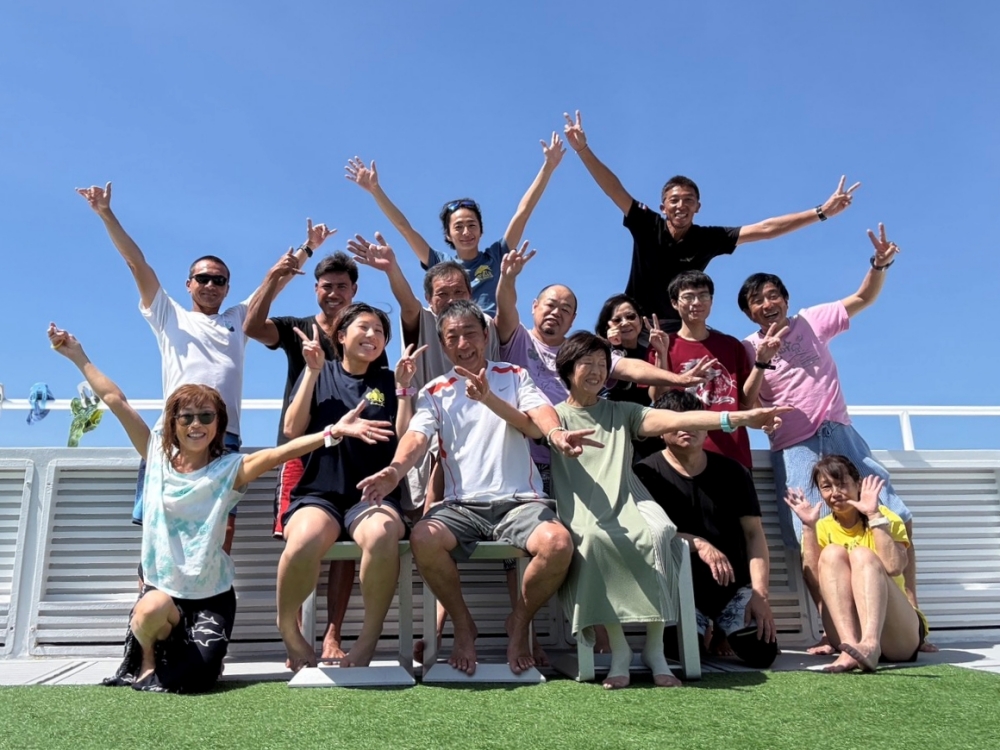 シミランクルーズでダイビング