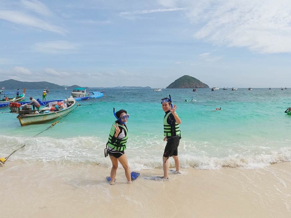 コーラル島バナナビーチ 日本人インストラクター同行シュノーケリングツアー