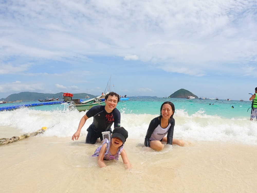 コーラル島バナナビーチ 日本人インストラクター同行シュノーケリングツアー