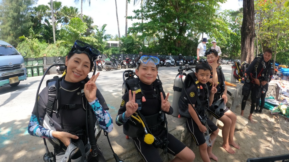 プーケットのカタビーチで半日体験ダイビング