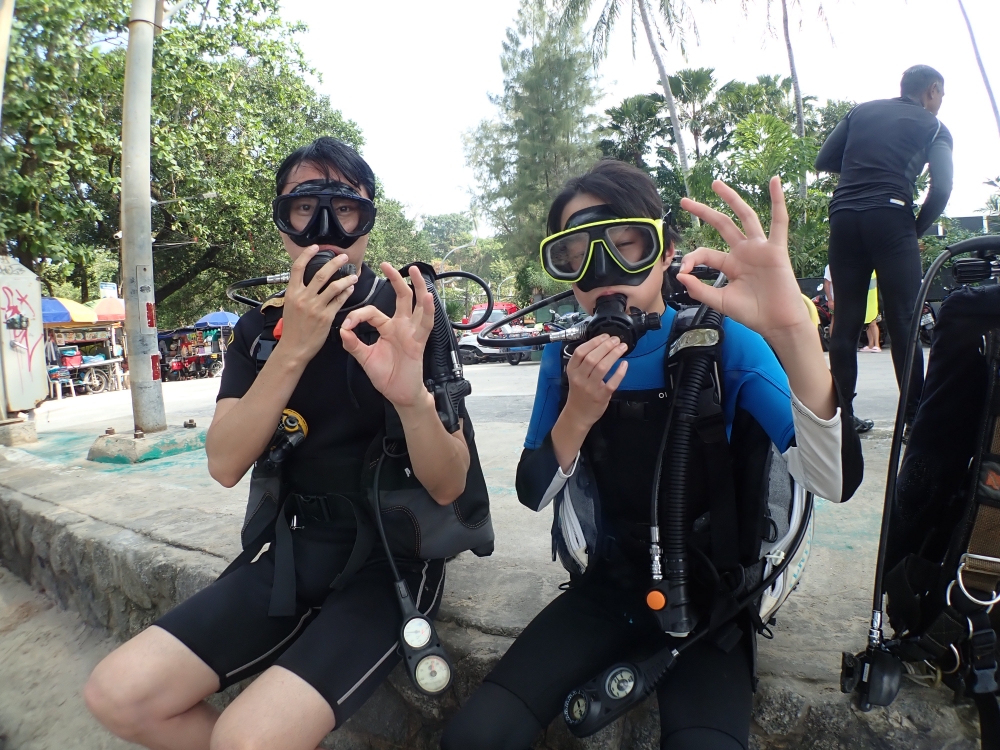 プーケットのカタビーチで半日体験ダイビング