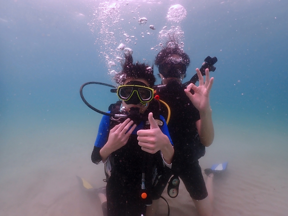 プーケットのカタビーチで半日体験ダイビング