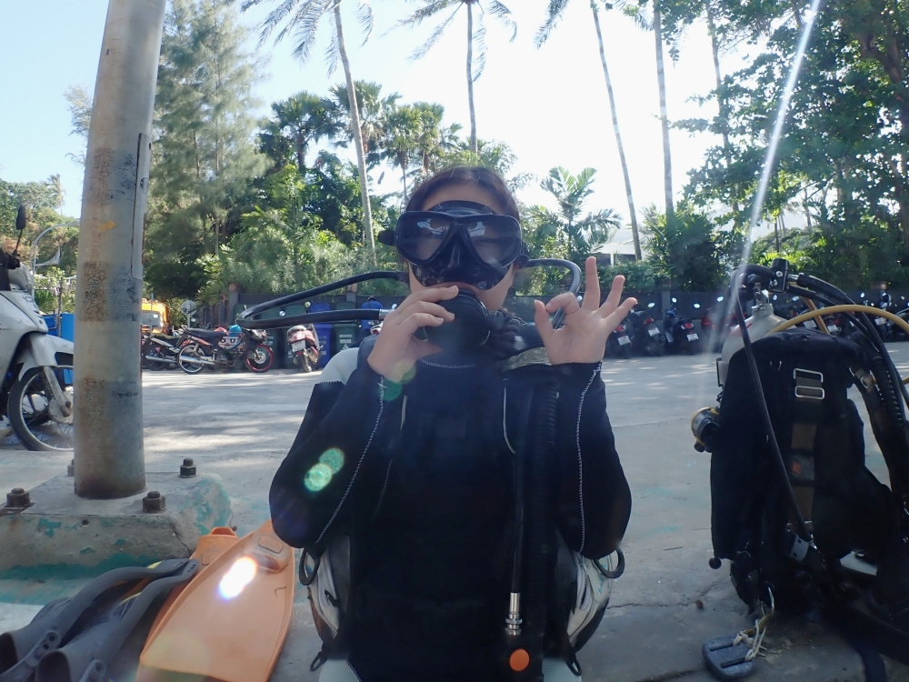 プーケットのカタビーチで半日体験ダイビング