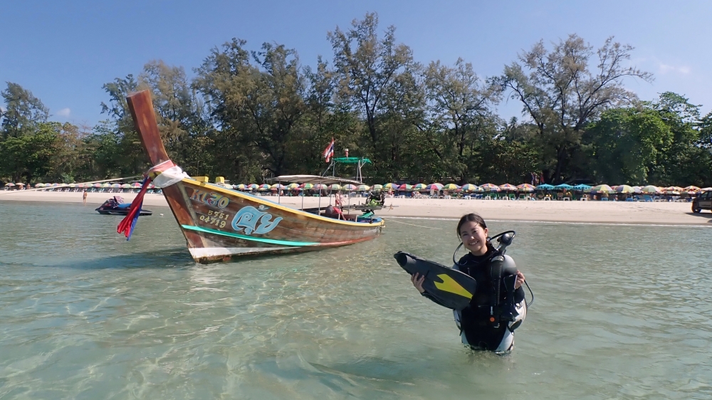プーケットのカタビーチで半日体験ダイビング