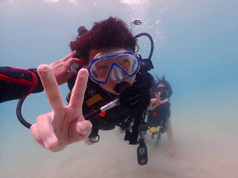プーケットのカタビーチで半日体験ダイビング