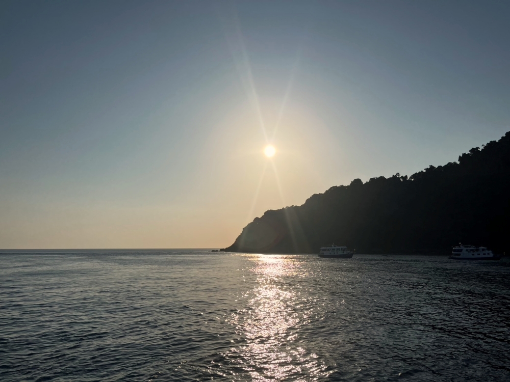 スキューバプロショップ御一行様とシミランクルーズダイビング