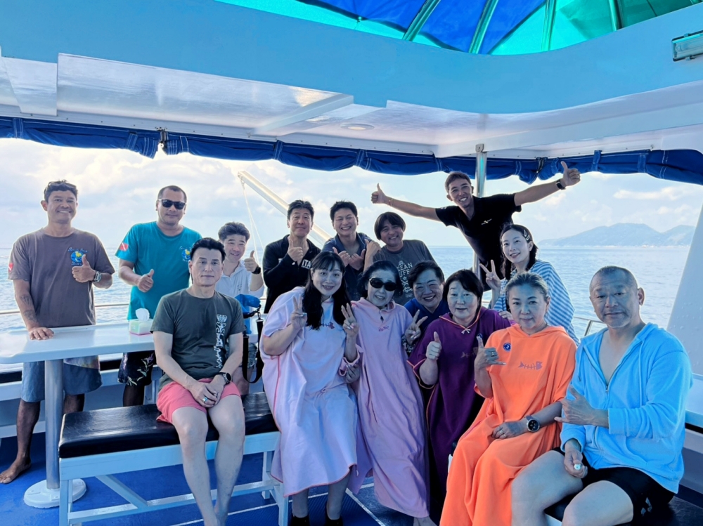 スキューバプロショップ御一行様とシミランクルーズダイビング