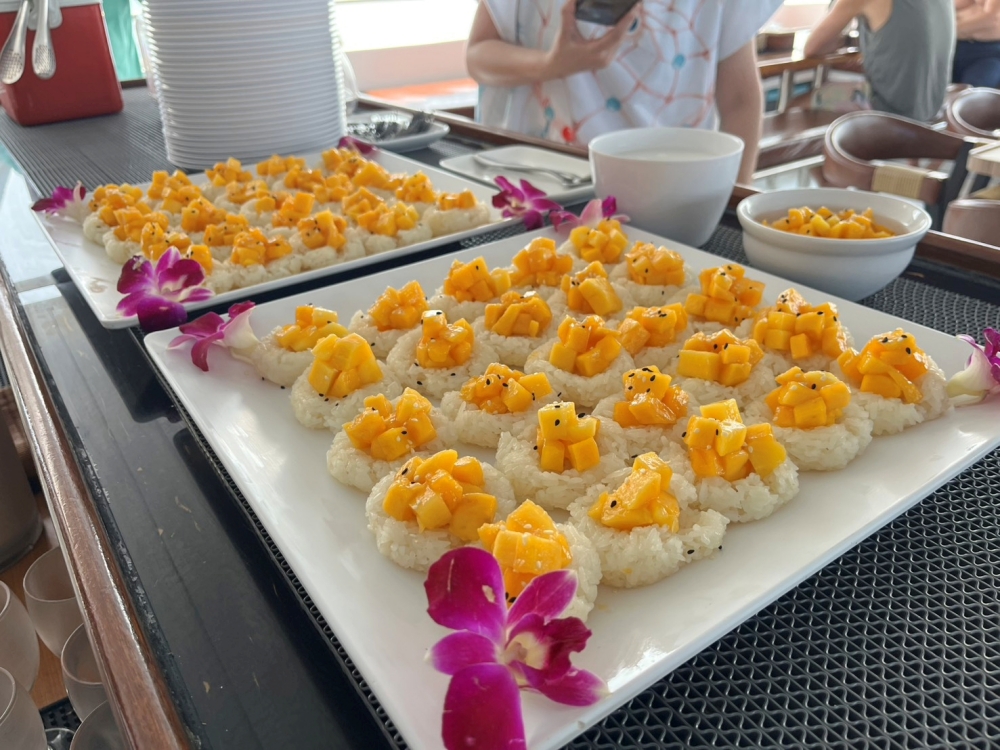 シミランクルーズでダイビング