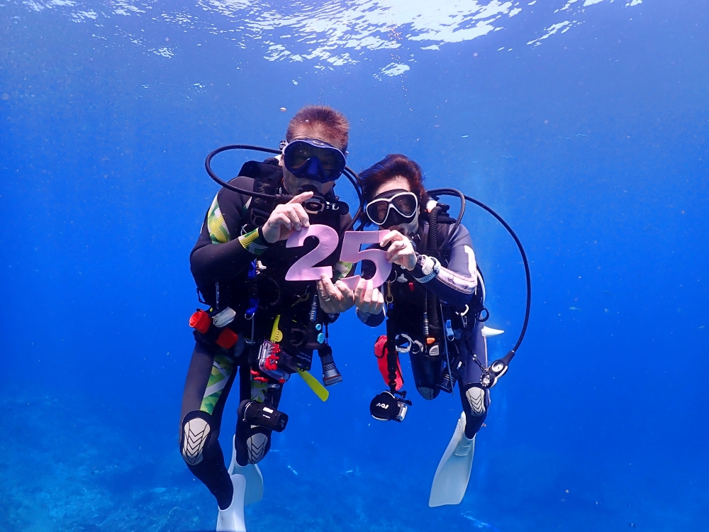 シミランクルーズでダイビング