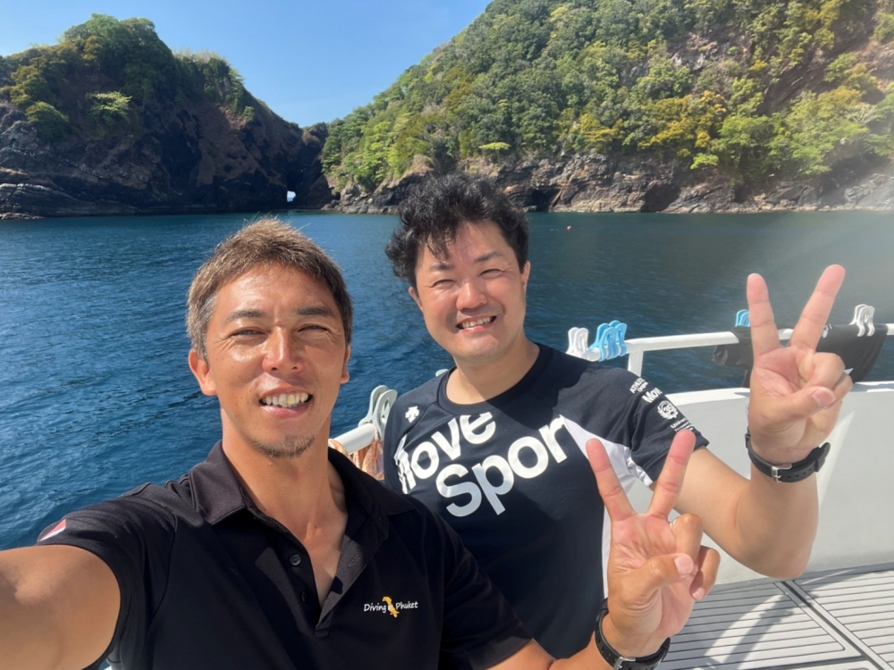 シミランクルーズでダイビング