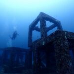 プーケットのラチャ島でダイビング