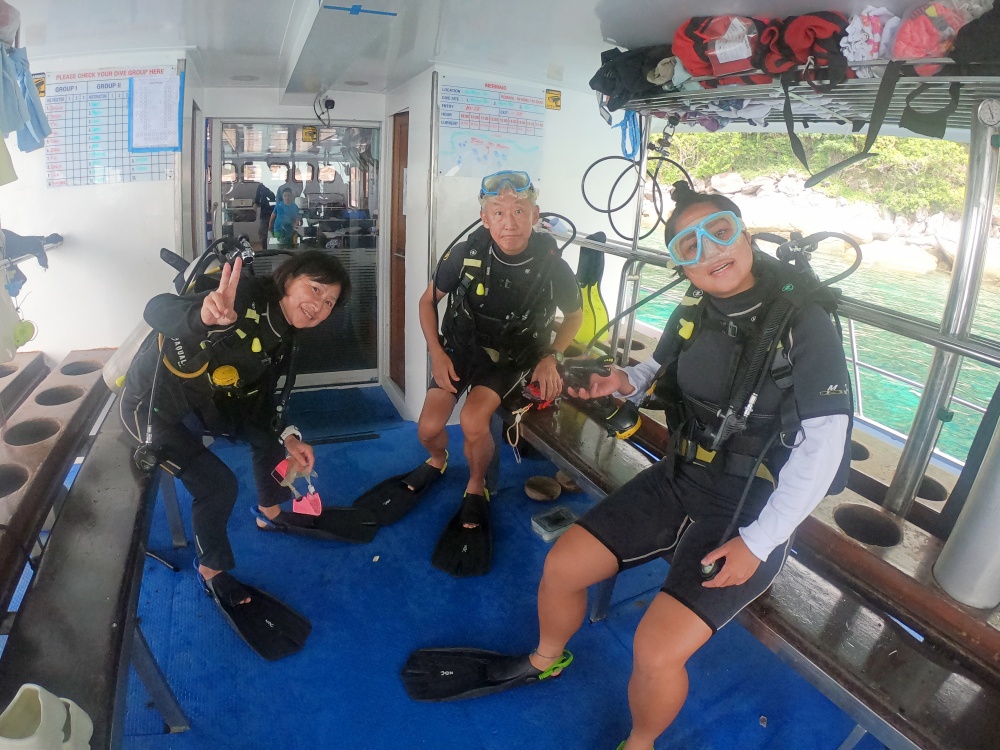 ラチャ島 家族で体験ダイビング　