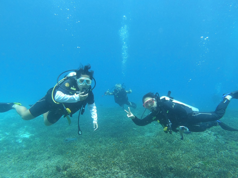 ラチャ島 家族で体験ダイビング　